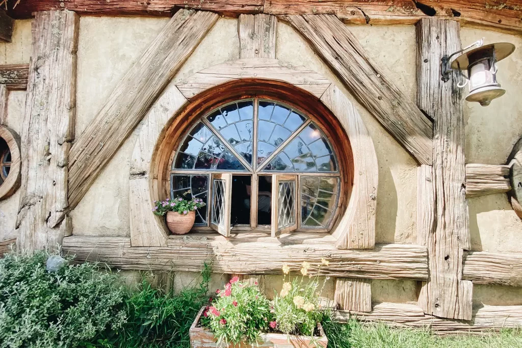 Hobbiton Green Dragon window.